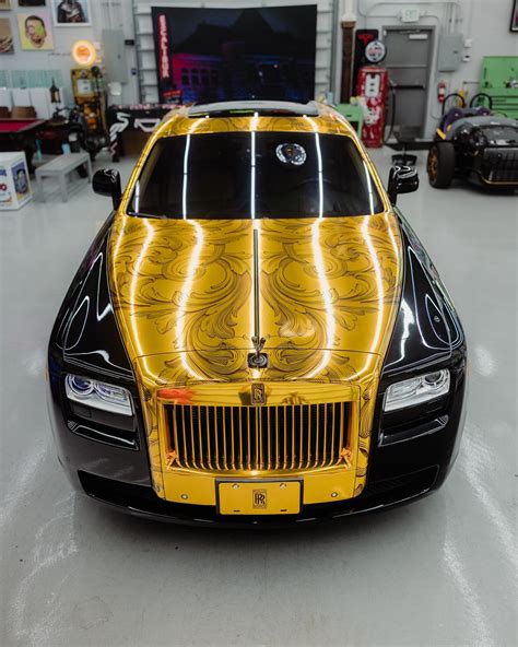 versace milano einaudi|versace car.